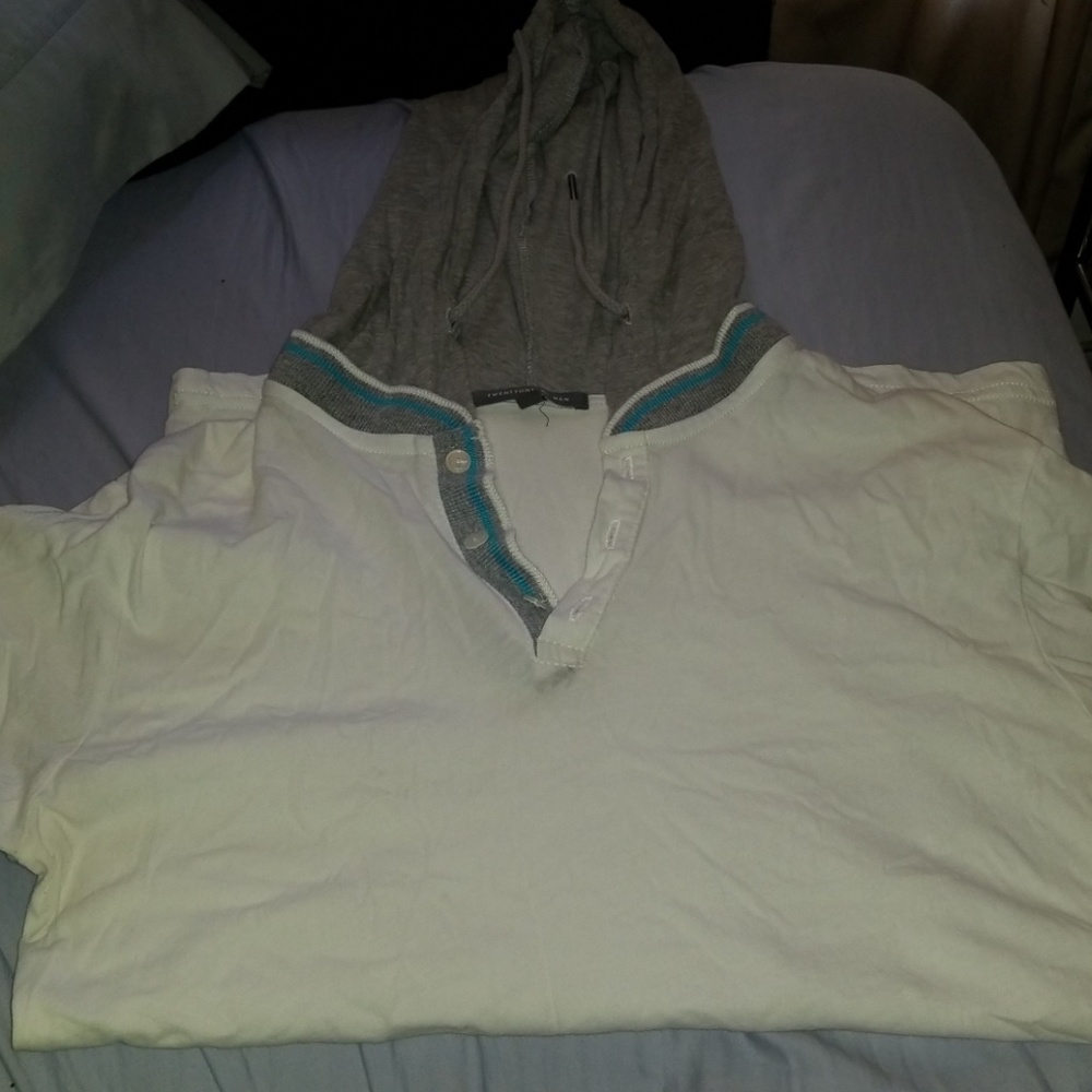 Hoodie t shirt short sleeve